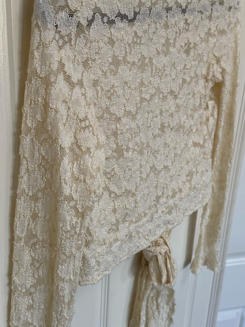 Y2K Vintage Moda International Ivory Lace Tie Front Cardigan — Small — USA - Picture 12 of 14